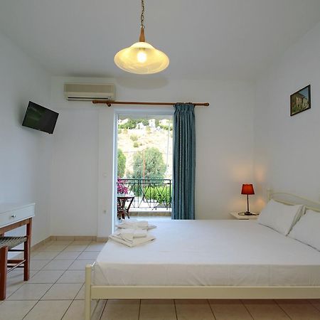 Filoxenia Apartment Paralio Astros Exterior photo