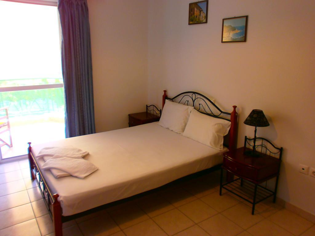 Filoxenia Apartment Paralio Astros Room photo