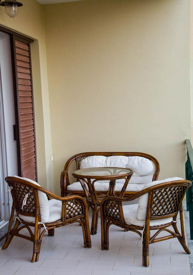Filoxenia Apartment Paralio Astros Exterior photo