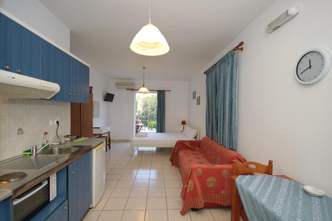 Filoxenia Apartment Paralio Astros Exterior photo